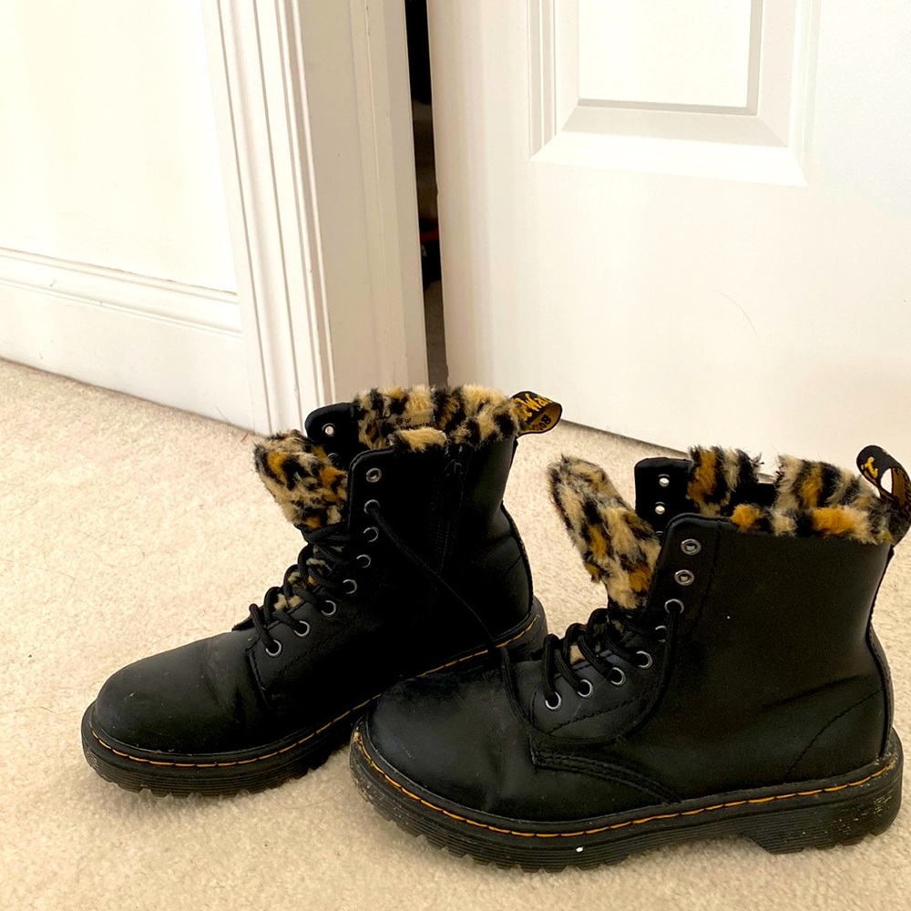 Girls Doc Martens with leopard fur